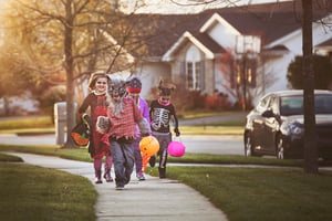 Halloween safety tips 10 25 22