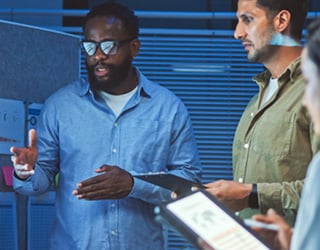 Cyber-risks-facing-tech-companies_320x250