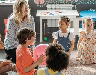 staffing-childcare-safety_320x250