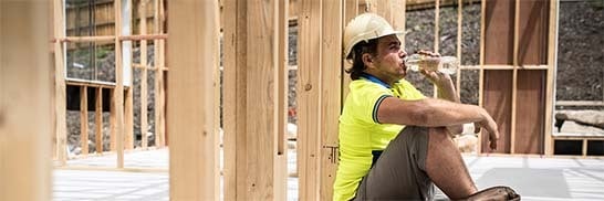 construction-worker-hot-weather