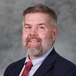 Tom_Kluxdal_2025_headshot