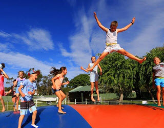 jumping pillow-2
