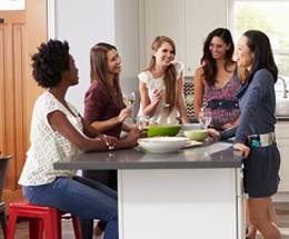 women-in-kitchen-1.jpg