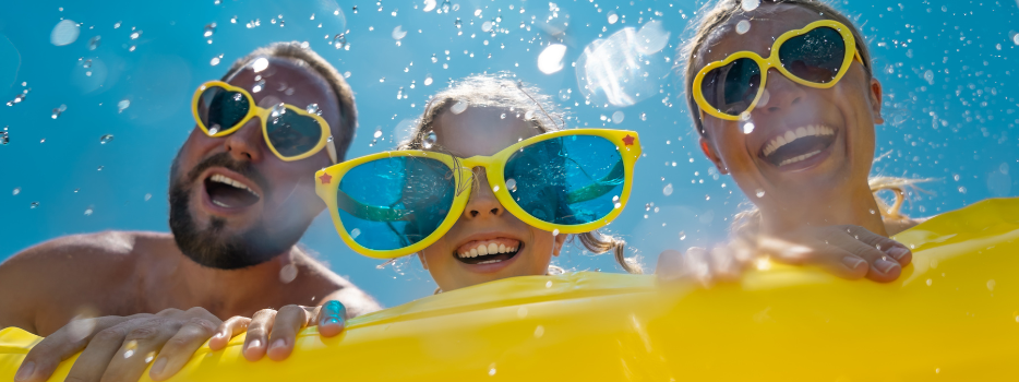 How to keep your family and pets safe during hot weather blog image