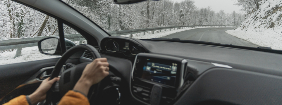 Preparing your teenager for their first winter on the road blog image